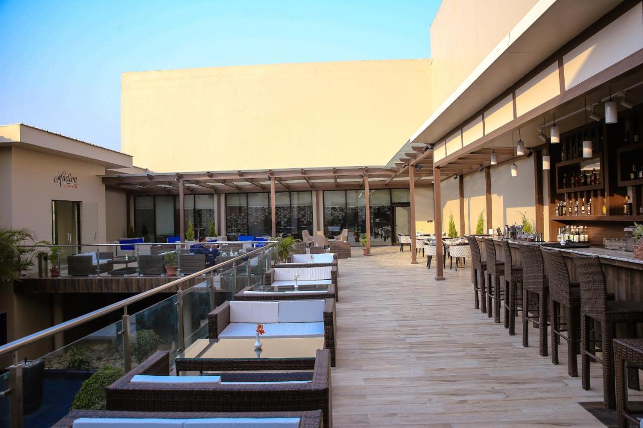 Tiger Palace By Soaltee Siddharthanagar Exterior photo