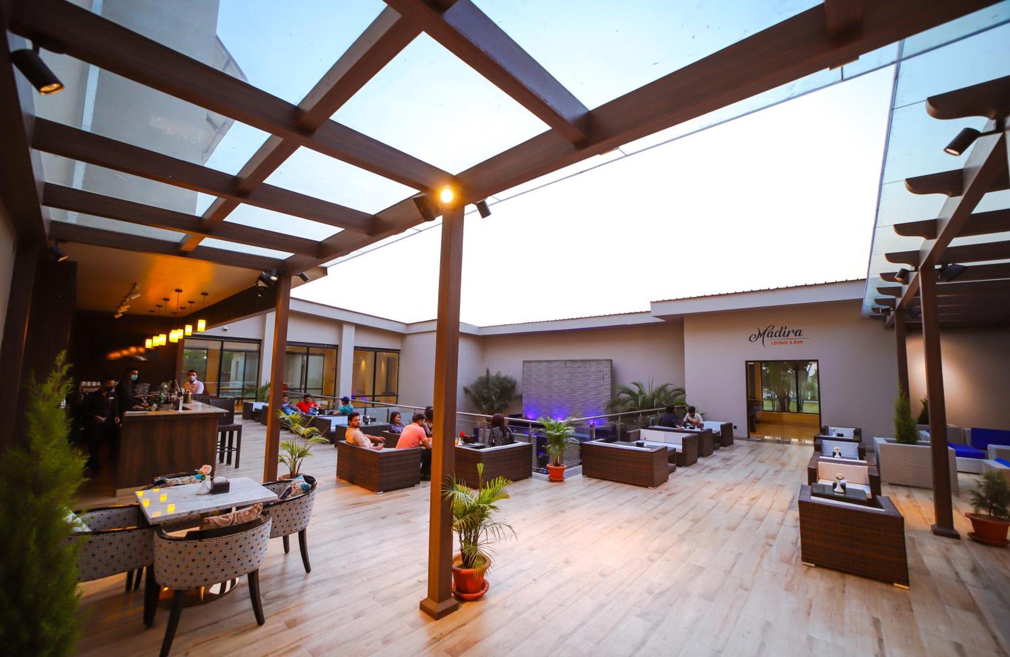 Tiger Palace By Soaltee Siddharthanagar Exterior photo